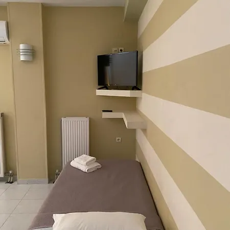 Hotel Kalloni 3*