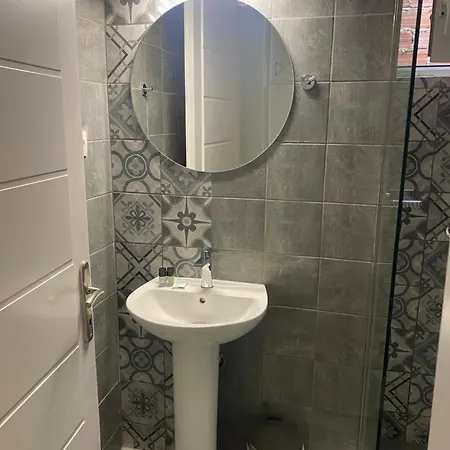 Hotel Kalloni 3*